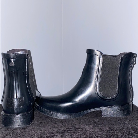 ugg aviana chelsea boot